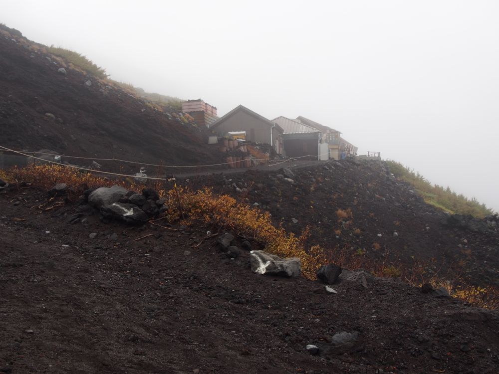 富士山6合目紅葉