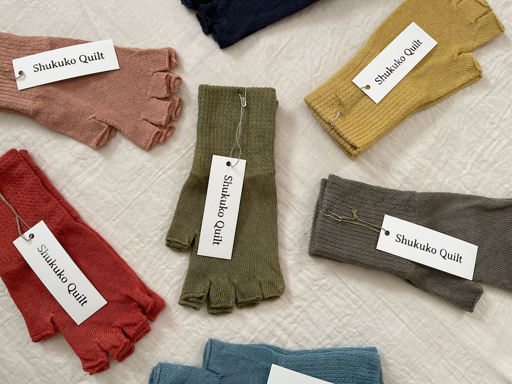 シルクのハンドウォーマー